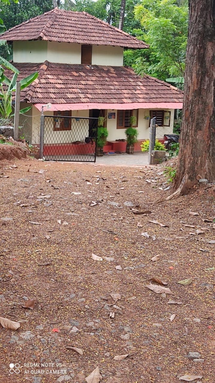 Old house for sale Palakkad Property